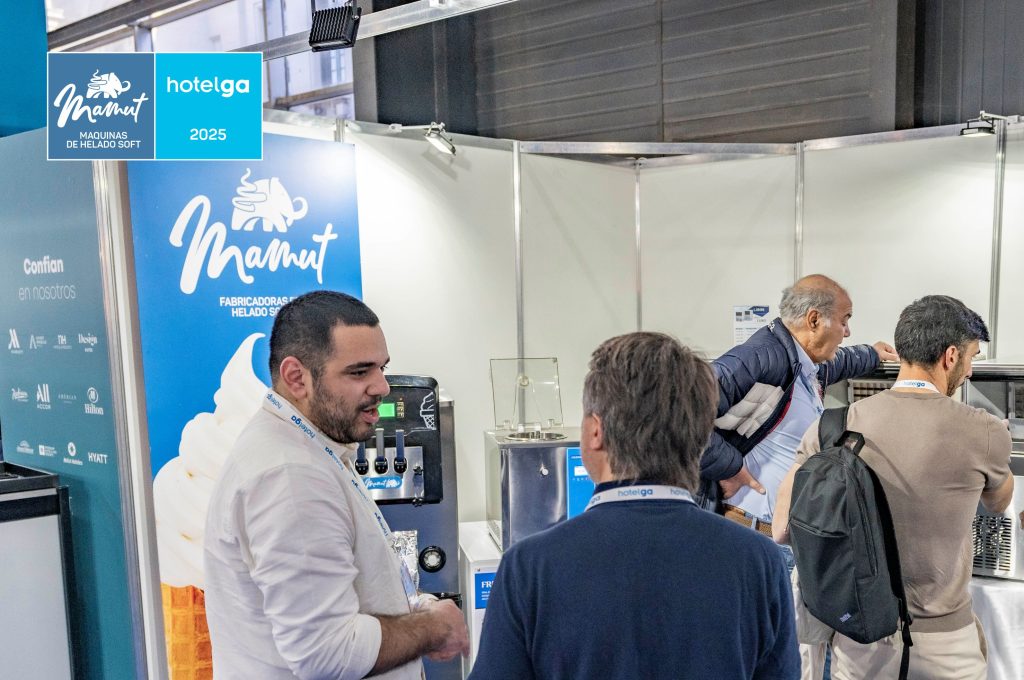 Mamut Hotelga 2025 stand